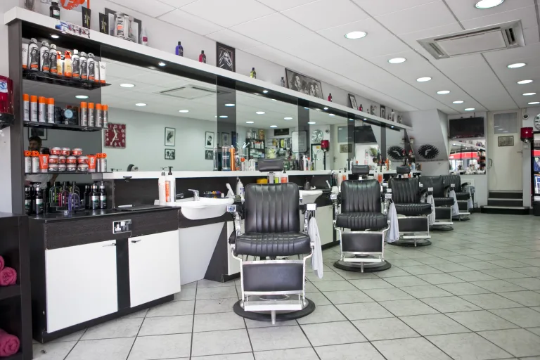 Salon Gallery 11 768x512
