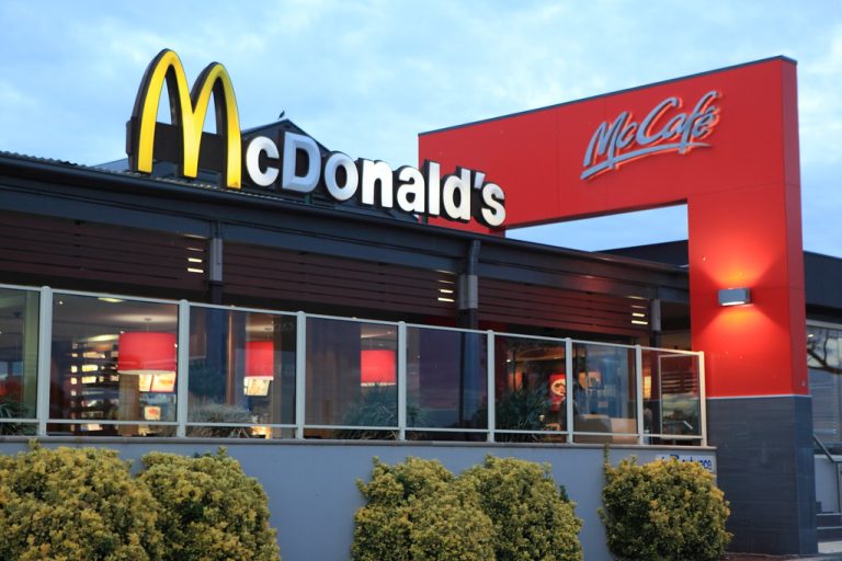 3435466723 e81d56858e b 1 768x512