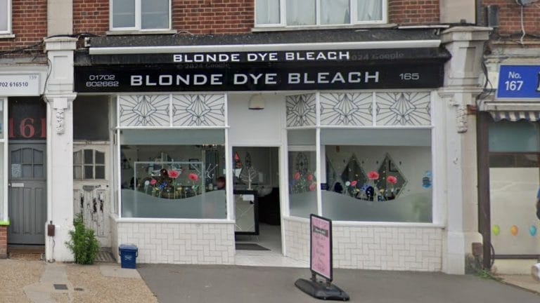 blonde dye beacg 768x432
